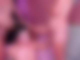Live cam show with vivi-lovx - Genital Piercings on AdultVida.com