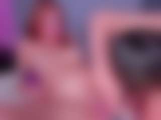 Live cam show with vivi-lovx - Squirt on Uber Horny