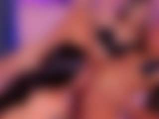 Live cam show with vivi-lovx - Big Ass on CamSextacy