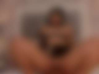 zharia-lux25's Live Sex Cam Show
