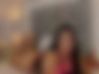 zharia-lux25's Live Sex Cam Show