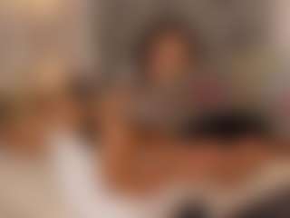 Live cam show with zharia-lux25 - Ebony on instabang | colombia
