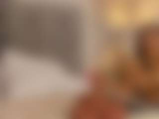 zharia-lux25's Live Sex Cam Show