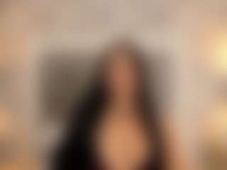 Live cam show with zharia-lux25 - Facial on slutload