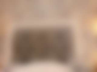 Live cam show with zharia-lux25 - College Curvy on Camsoda