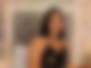 Live cam show with zharia-lux25 - Ride Torso on Camsoda