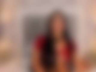 Live cam show with zharia-lux25 - Facial on Camsoda