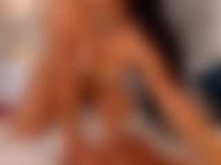 zharia-lux25's Live Sex Cam Show