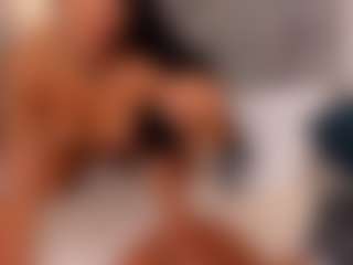 zharia-lux25's Live Sex Cam Show