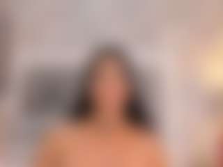 Live cam show with zharia-lux25 - Facial on SpankPalCams