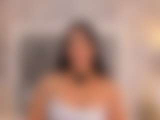 Live cam show with zharia-lux25 - Ebony on TeamSkeetLive | colombia