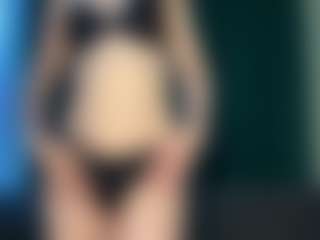 Live cam show with Val - Average on xfollow cams