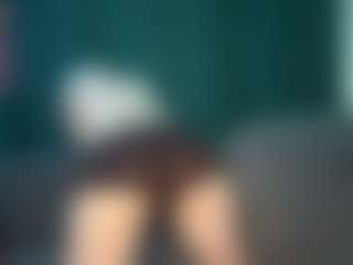 Live cam show with Val - Glasses on SpankPalCams