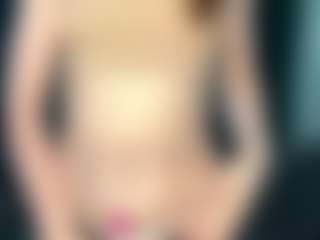 Live cam show with Val - Sporty on fuklive.com