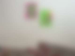 Live cam show with Candylove019 - Mobile on googirlz