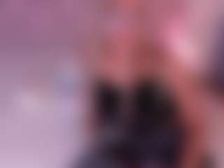Live cam show with CriistyBloom - Thick on luckytryst.com