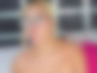 CriistyBloom's Live Sex Cam Show