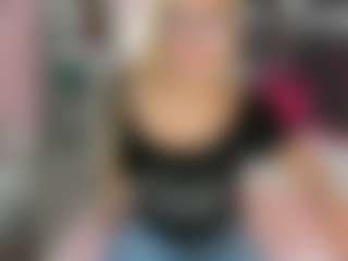CriistyBloom's Live Sex Cam Show