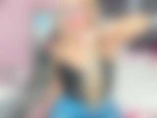 CriistyBloom's Live Sex Cam Show