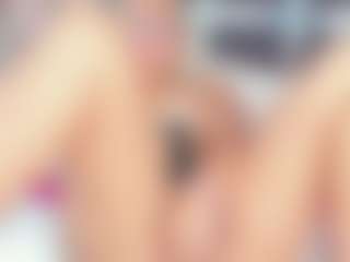 CriistyBloom's Live Sex Cam Show