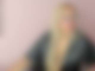 CriistyBloom's Live Sex Cam Show