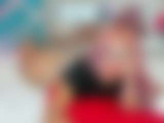 CriistyBloom's Live Sex Cam Show