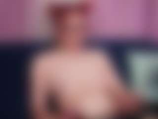 EvelynCoffee's Live Sex Cam Show