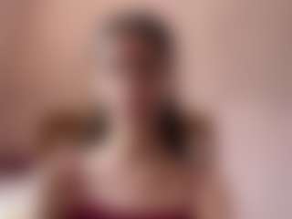 Live cam show with GeneviveIffland - Green Eyes on SpankPalCams
