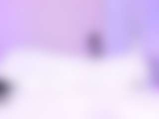 Live cam show with Iamlola_ - Middle Aged on milfzrlive.com