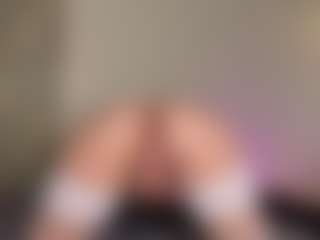 iriscutey's Live Sex Cam Show