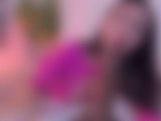 Live cam show with Isabellaa-Palacios - Lovense Petite on StripNow
