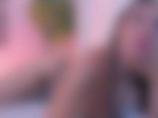 Live cam show with Isabellaa-Palacios - Green Eyes on Camsoda