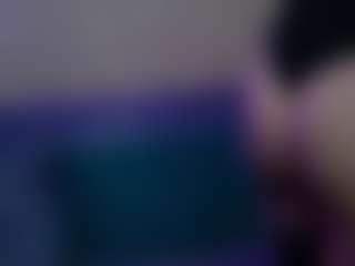 Live cam show with KimJada - Average on fapnchat
