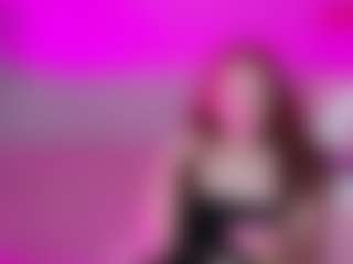 Luvellia's Live Sex Cam Show