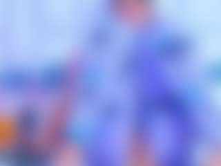 MiaBrihtny MILF webcam performer live streaming