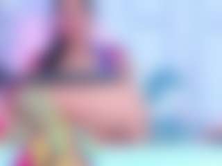 MiaBrihtny's Live Sex Cam Show