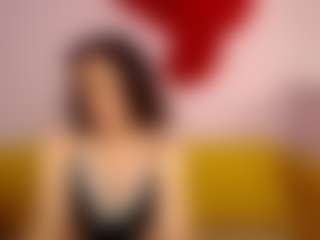Live cam show with MickeDio - Spank on Camsoda