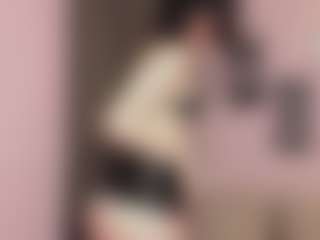 Live cam show with MickeDio - White on nudelive.tv