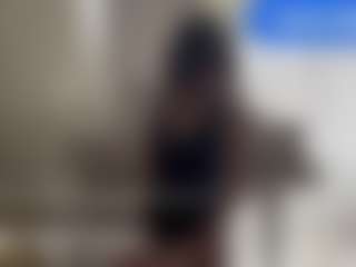 Live cam show with MickeDio - Drinking on infinitiblacc.com