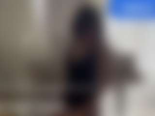 Live cam show with MickeDio - Black Hair on Gym Cam Girls