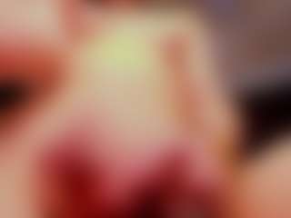 Live-Cam-Show mit MickeDio - Submissive auf Camsoda