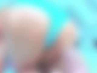 Live cam show with rebeccamitchell - Granny MILF on fapnchat