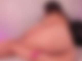 Live cam show with Ruby-diamonds - Camel Toe on Camsoda