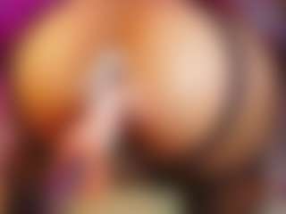 BubbleAsshot's Live Sex Cam Show