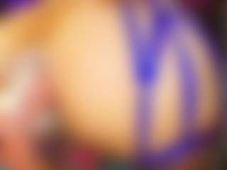 Live cam show with BubbleAsshot - Small Tits on Camsoda