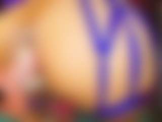 Live cam show with BubbleAsshot - Tease on Camsoda