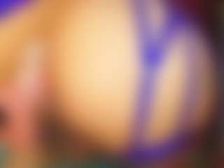 Live cam show with BubbleAsshot - Black Hair on crypto-cams