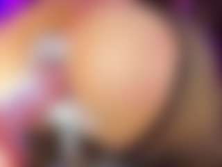 Live cam show with BubbleAsshot - HD on Camsoda