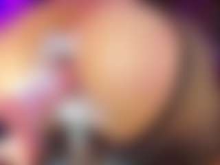 Live cam show with BubbleAsshot - HD on Camsoda