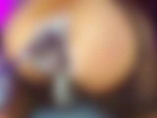 Live cam show with BubbleAsshot - Tease on StripNow